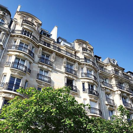 Outstanding 2 Bedrooms With A Terrific Eiffel Tower View Париж Экстерьер фото